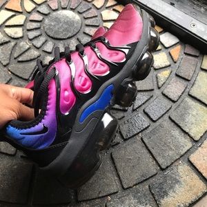 SOLD🌟Women Nike VaporMax Plus🌟